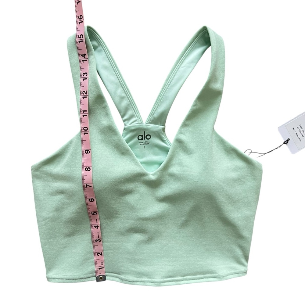 ALO Yoga Airbrush Real Bra Tank In Spearmint Limited Edition Cropped Top Size S - Picture 11 of 13